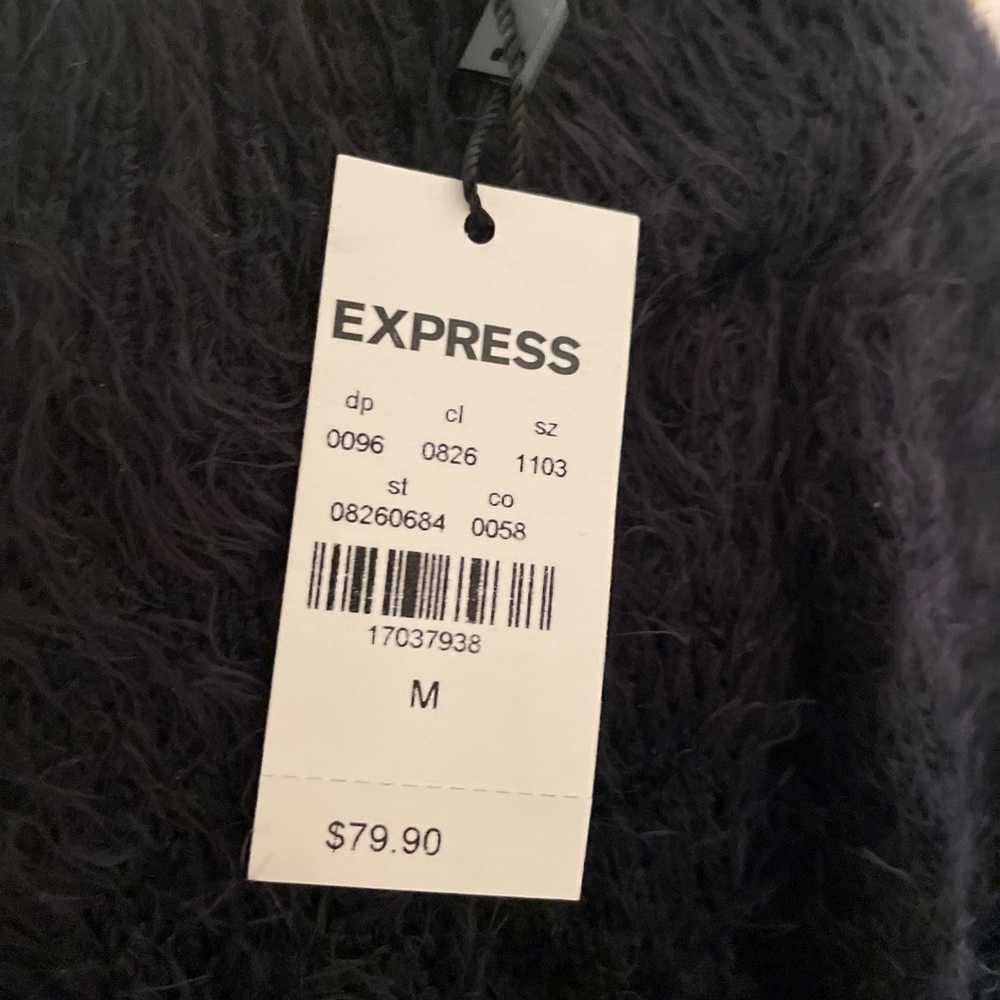 Express sweater - Picture 3 of 3
